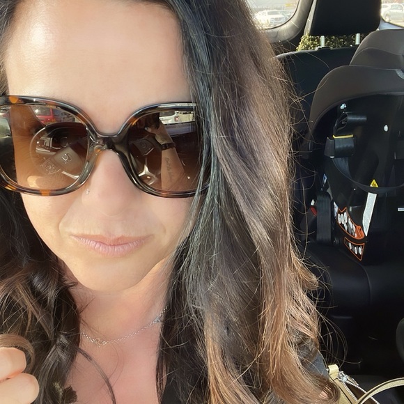 Meet your Posher, Jamie - Picture 1 of 1